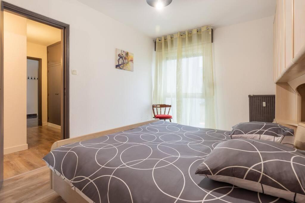 Superbe Appartement Spacieux Avec Parking Gratuit Illzach Zewnętrze zdjęcie