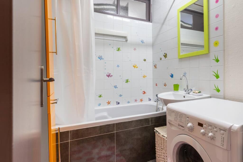 Superbe Appartement Spacieux Avec Parking Gratuit Illzach Zewnętrze zdjęcie
